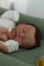 Load image into Gallery viewer, ADIRA cuddle head