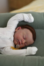 Load image into Gallery viewer, ADIRA cuddle head